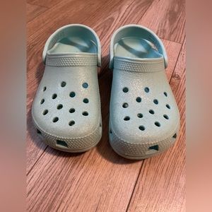 Kids crocs size 13